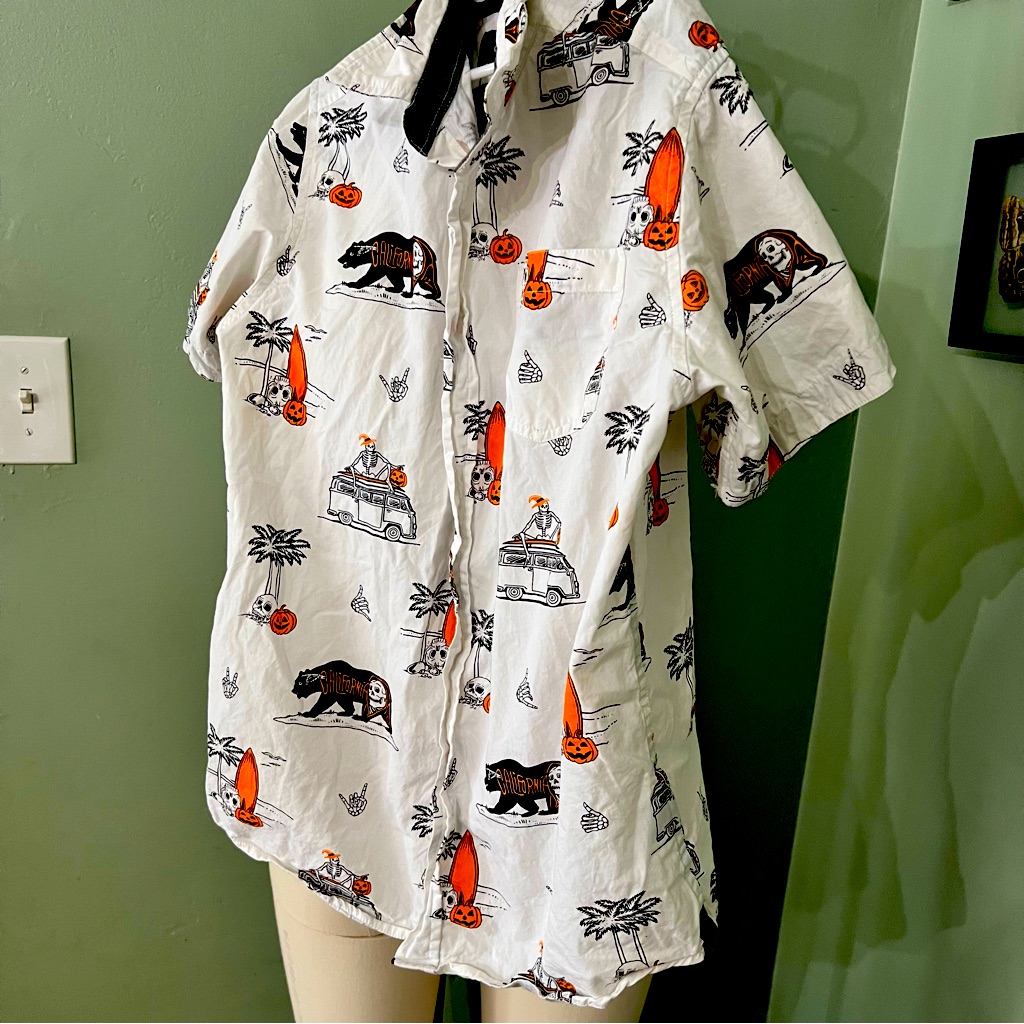 Eighty Eight Brand California Halloween Surfer Short Sleeve Button Down Size 14